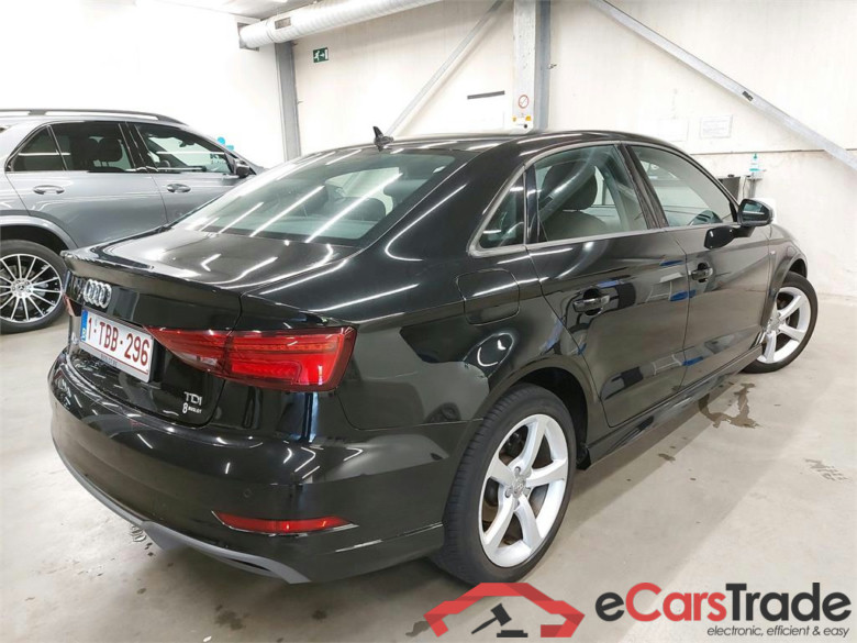 Audi A3 1.6 TDi S-Line Ext. LED-Xenon Navi Klima PDC ... #2