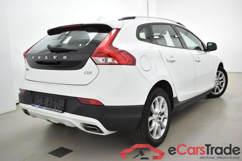 Volvo V40 Cross Country 2.0 D2 Nordic+ 121Hp LED-Xenon Virtual Navi 1/2 Leather Camera Klima PDC ... #4