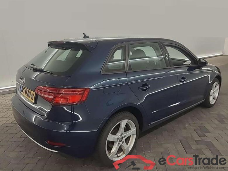 Audi A3 1.6 TDi Sport LED-Xenon Navi Sport-Seats Klima PDC .. #4