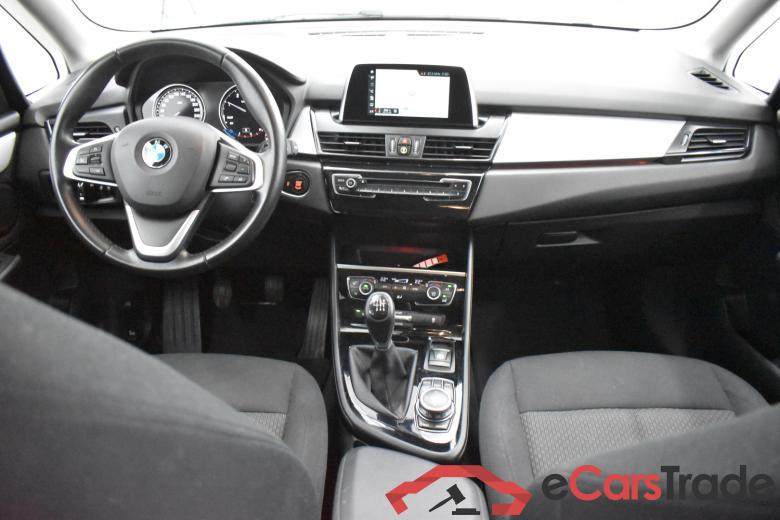 BMW 216 D Active Tourer Navi KeylessGo Klima PDC ... #6