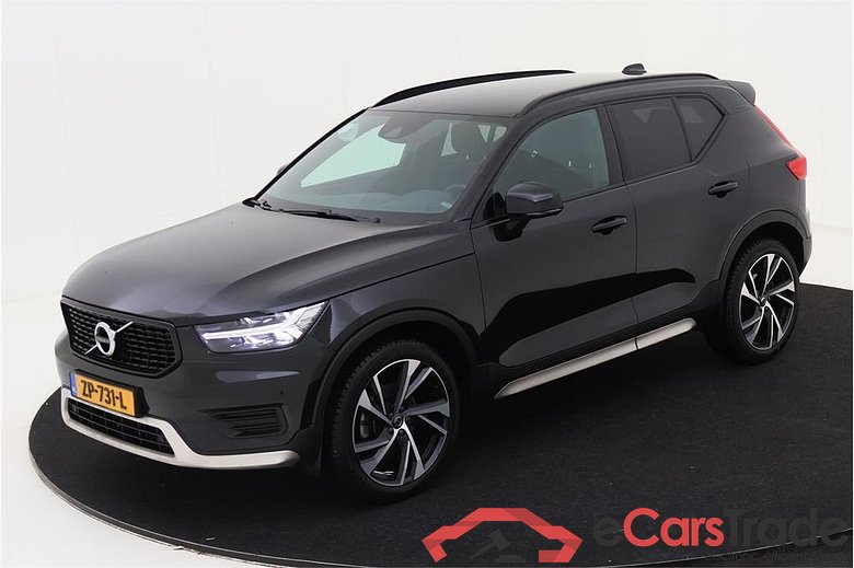 VOLVO XC40 182 kW