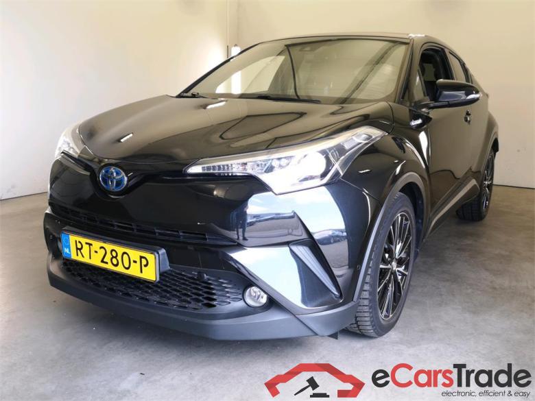 Toyota C-HR \'16 Toyota C-HR 1.8 Hybrid Executive automaat 5d #1