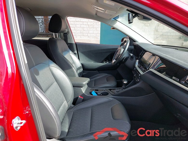 Kia Niro 1.6 GDi Hybrid Design Aut. LED-Xenon Navi 1/2 Leather KeylessGo Klima PDC ... #4