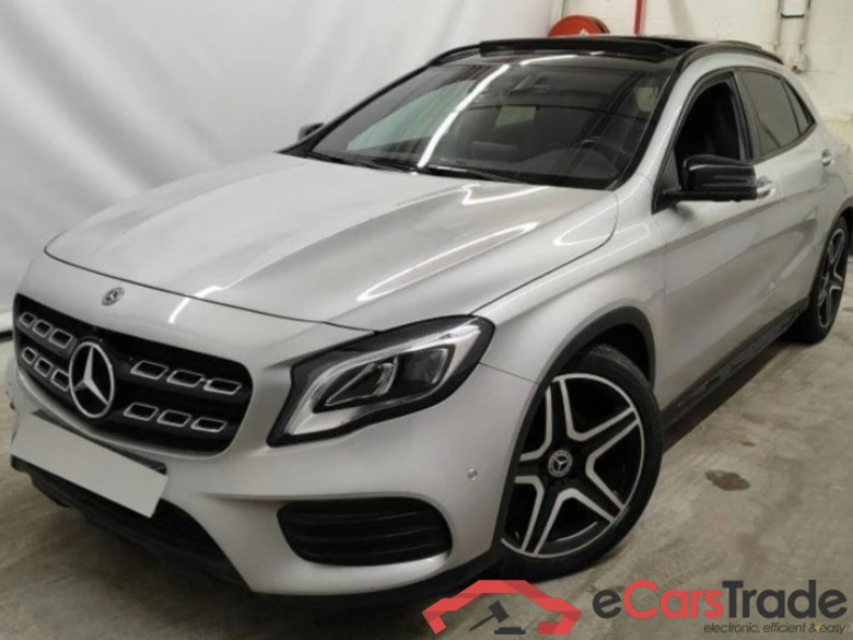 Mercedes-Benz GLA 200 d 4Matic AMG Night Aut. Pano LED-Xenon Harman/Kardon Command Navi Sport-Leather-Alcantara Camera 360° Klima PDC ...
