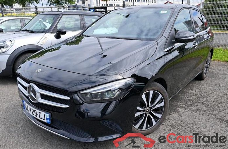 Mercedes-Benz B 200d Aut. Pano Widescreen LED-Multibeam Ambient Navi 1/2 Sport-Leather KeylessGo Camera Klima PDC ...