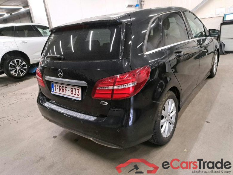 Mercedes B 180d LED-Xenon Navi Leather Klima PDC ... #2