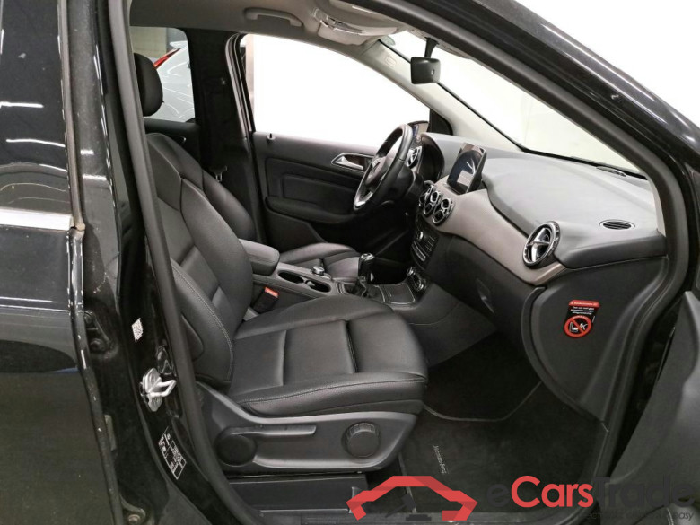 Mercedes B 180d LED-Xenon Navi Leather Klima PDC ... #5