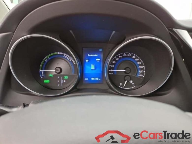 TOYOTA Auris Touring Sports 1.8 Hybrid Lease Pro CVT #5