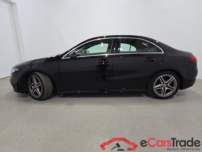 Mercedes A 180d Limousine AMG Aut. LED-Xenon Widescreen Navi 1/2 Sport-Leather-Alcantara KeylessGo Camera Klima PDC ... #2