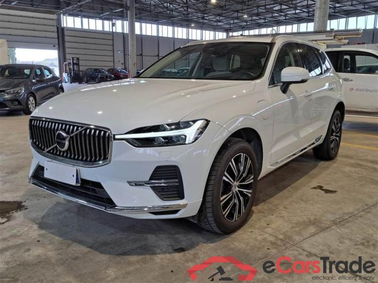 Volvo 24 VOLVO XC60 / 2021 / 5P / SUV T6 PLUG-IN AWD AUTO RECHARGE INSCR. #1