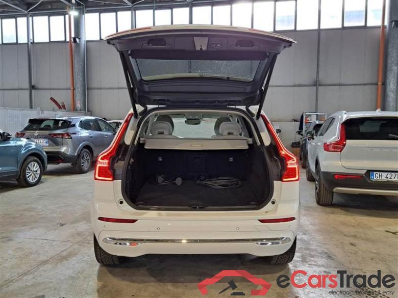 Volvo 24 VOLVO XC60 / 2021 / 5P / SUV T6 PLUG-IN AWD AUTO RECHARGE INSCR. #5