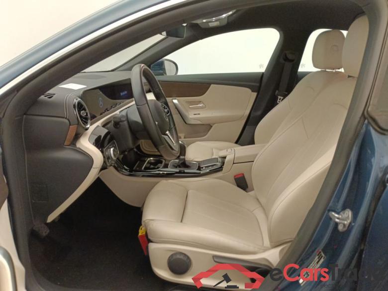 Mercedes-Benz CLA Shooting Brake CLA 180 5d #6