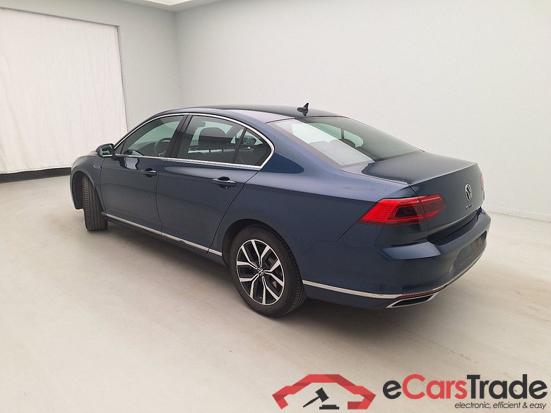 VW, Passat FL'19, Volkswagen Passat 1.4 TSI GTE Business DSG 4d