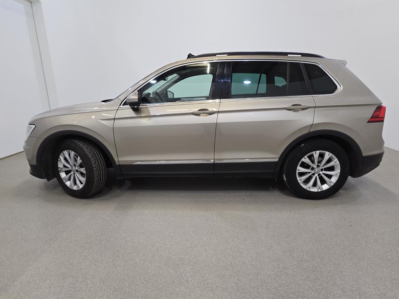 Volkswagen Tiguan 1.4 TSI Pano Navi Klima PDC ... #2