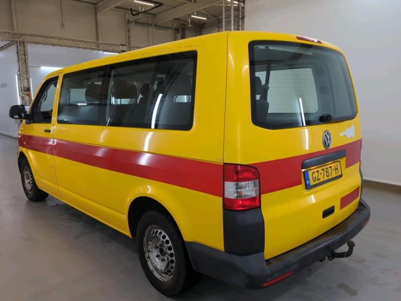 Volkswagen T6 Transporter Kombi 2.0 TDi 8PL Aut. Klima PDC ... #4