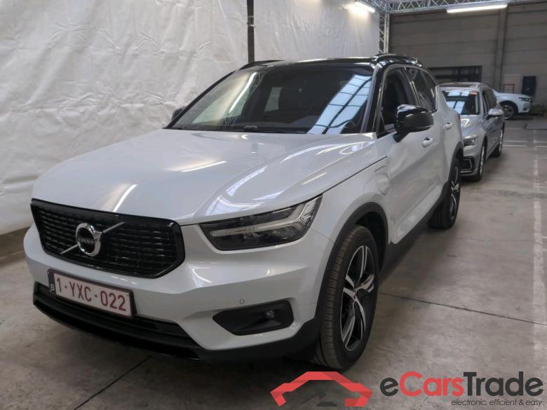 VOLVO XC40 1.5 T4 RECHARGE GEARTRONIC R-DESIGN Tech & Park Assist Winter Pro Winter #2