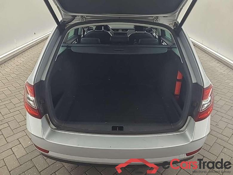 SKODA Octavia Combi 1.0 TSI Greentech Clever Edition DSG 5D 85kW Uitl. #5