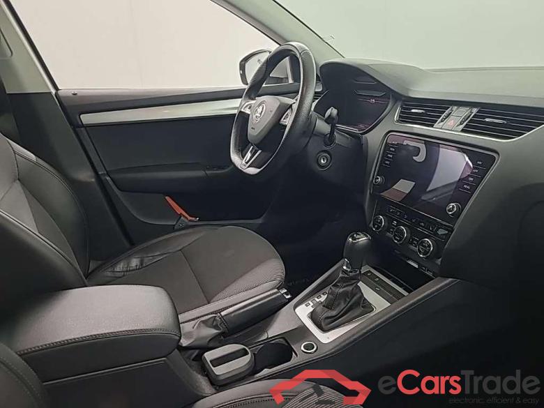 SKODA Octavia Combi 1.0 TSI Greentech Clever Edition DSG 5D 85kW Uitl. #6