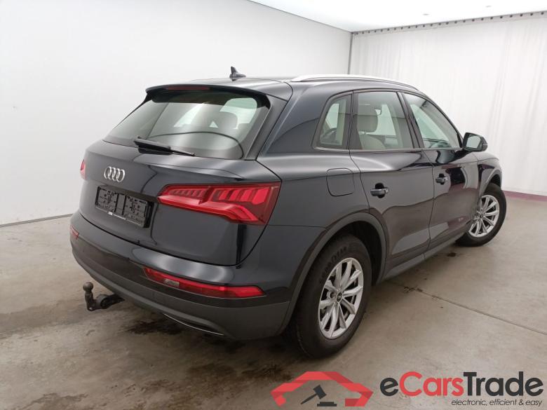 Audi Q5 Business Edition 30 TDI 5d #5