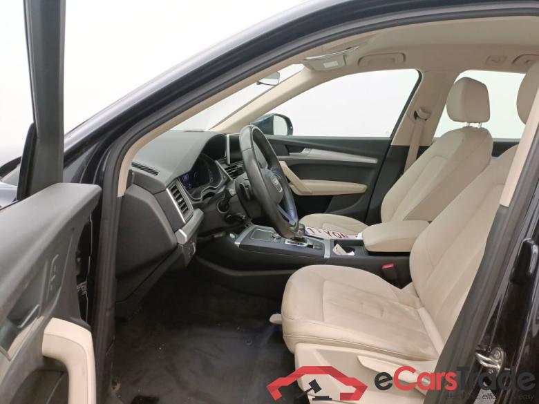 Audi Q5 Business Edition 30 TDI 5d #6