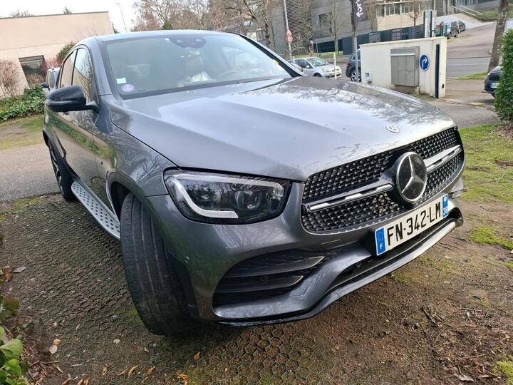 ercedes GLC 300e Coupe Hybrid 320Hp 4Matic AMG Night Aut. Pano LED-Multibeam Widescreen Burmester Navi Sport-Leather KeylessGo Camera Klima PDC ... #2
