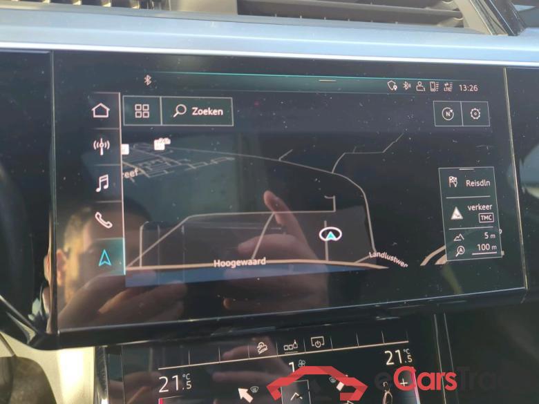 AUDI e-tron  #2
