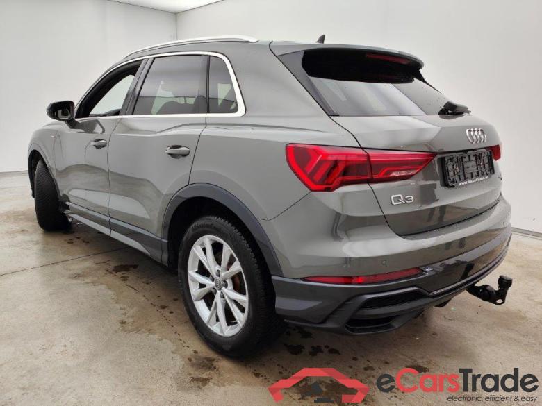 Audi Q3 40 TFSI quattro S Line 5d #3