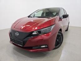 Nissan Leaf N-Connecta Aut. LED-Xenon Navi KeylessGo Camera Klima PDC ...