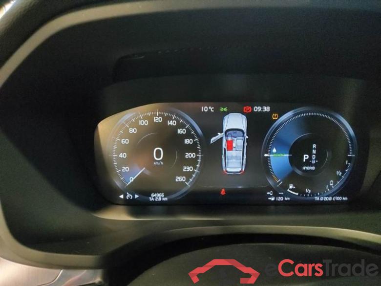 VOLVO V60 V60 Kombi (2018->), T6 Twin Engine AWD, Momentum Pro (EURO 6d-TEMP)(OPF), 2019 - 2020 #6
