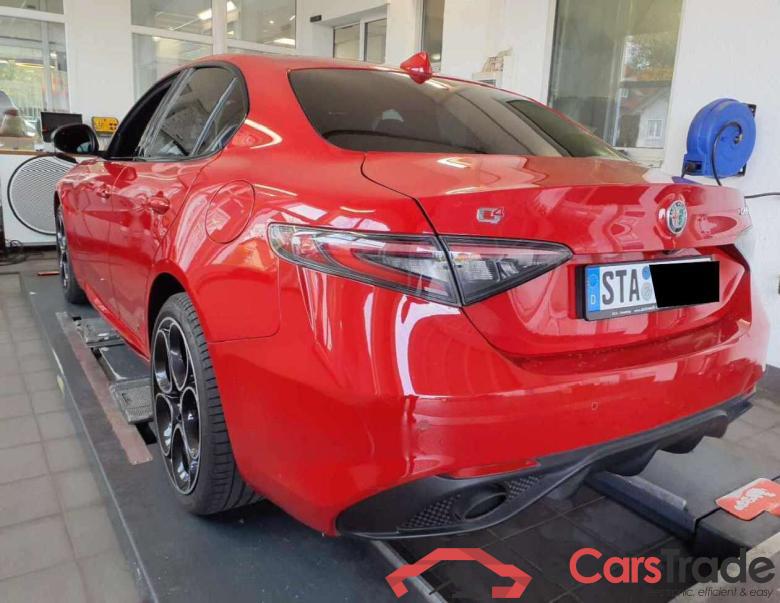 Alfa_romeo Competizione Q4 Giulia #3