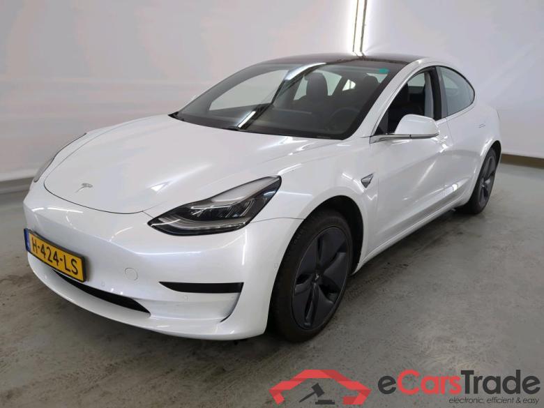 Tesla Model 3 '18 BEV Tesla Model 3 Standard Range Plus RWD 4d #1