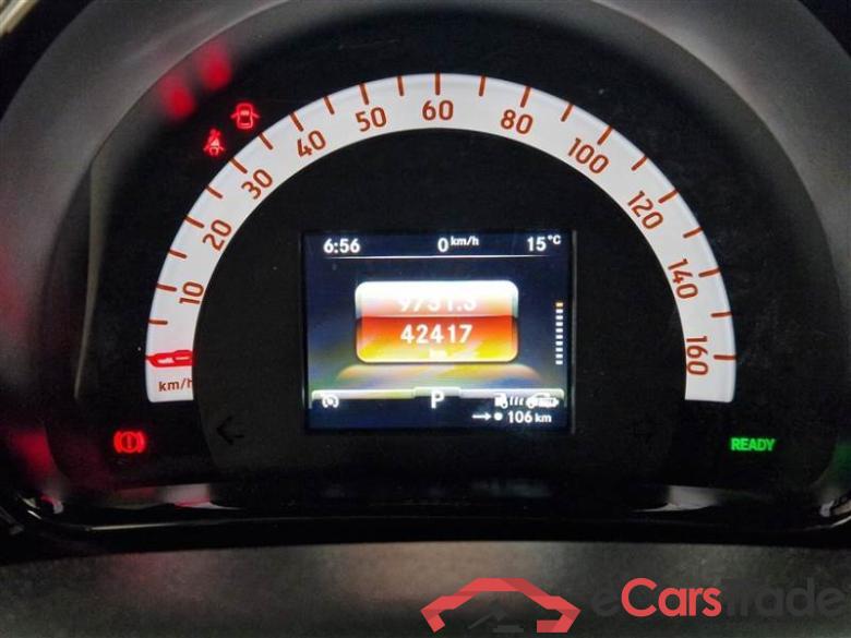 Smart EQ PASSION SMART FORTWO COUPÈ / 2019 / 3P / COUPE EQ 60KW PASSION #4