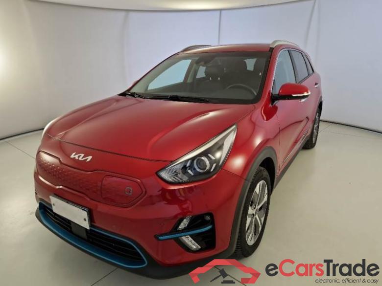 Kia 9 KIA NIRO / 2019 / 5P / BERLINA E-NIRO 64 KWH STYLE #1