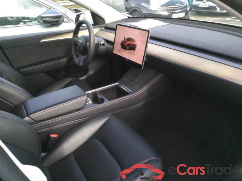 Tesla Model Y  Y Standard RWD #3