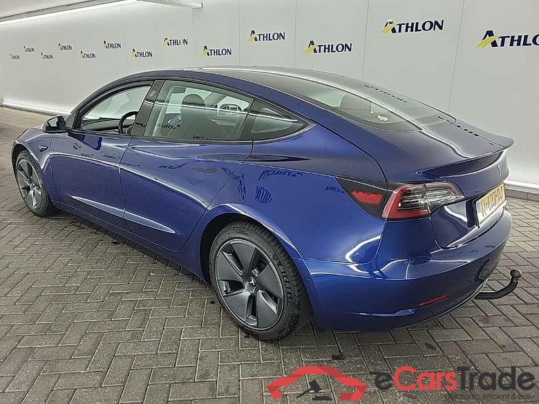 Tesla Model 3 Standard Range Plus RWD 4D 225kW #4