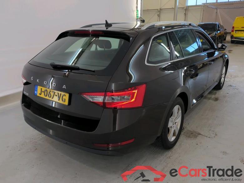 Skoda Superb Combi FL'19 Skoda Superb Combi 1.5 TSI ACT DSG Business Edition 5d #2
