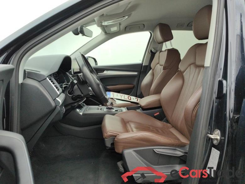 Audi Q5 Sport 30 TDI 5d #6