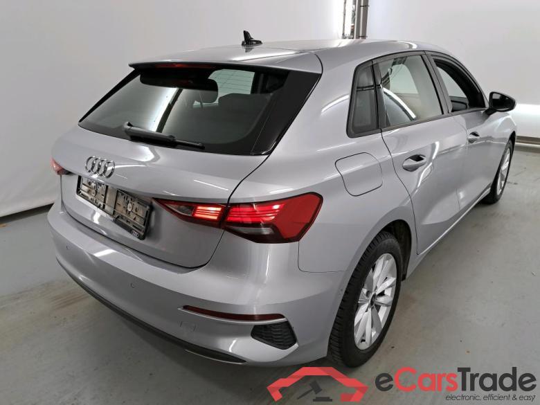 AUDI A3 1.5 35 TFSI 110KW S TRONIC Business Plus #4