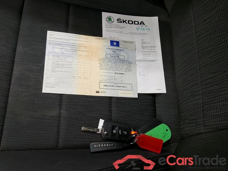 SKODA - SKO SUPERB COMBI CRTDI 120PK Ambition Pack Corporate & Heated Seats & PDC Front & Rear #4
