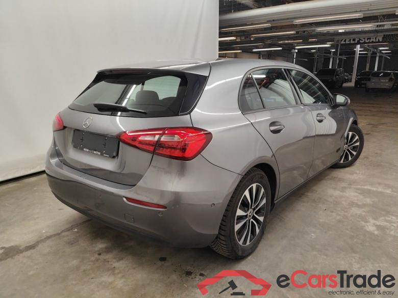Mercedes-Benz A-Klasse A 180 d DCT Business Solution 5d #5