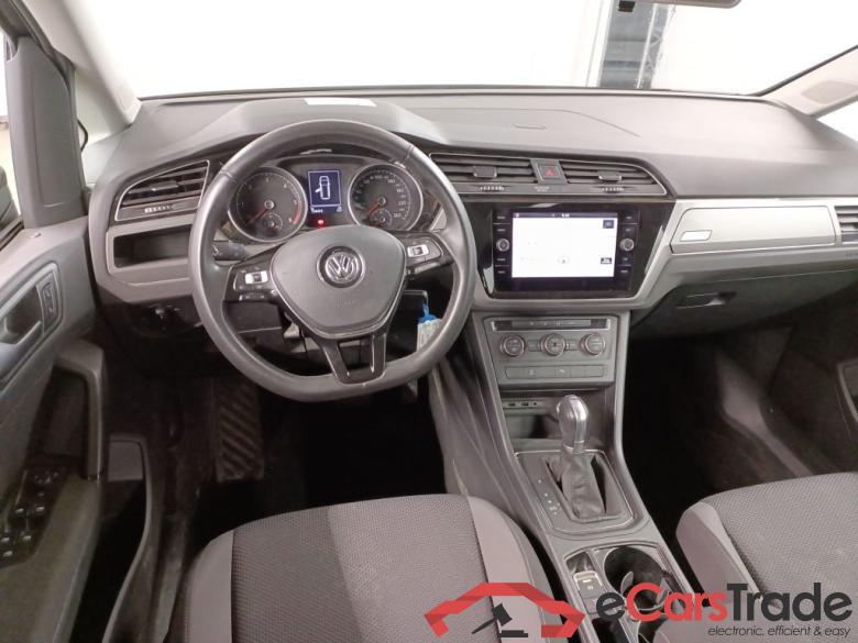 Volkswagen Touran 1.6 TDi Trendline DSG 5d #6