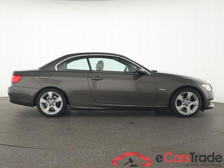 BMW 3er 320d (Inzahlungnahme MwSt. nicht ausweisbar) DE - Cp/Ca2 320 d DPF EU5, (Facelift) 2010 - 2013 #4