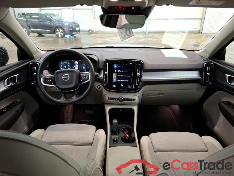 Volvo D4 AWD AdBlue 190 Geartro 8 Business VOLVO XC40 / 2017 / 5P / SUV D4 AWD AdBlue 190 Geartro 8 Business #5