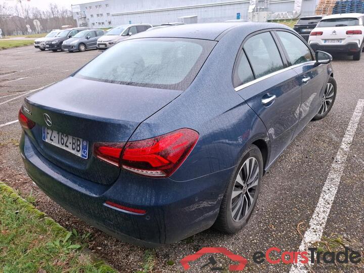 Mercedes A 200d Limousine Aut. LED-Multibeam Widescreen Navi Ambient 1/2 Sport-Leather KeylessGo Camera Klima PDC ... #3