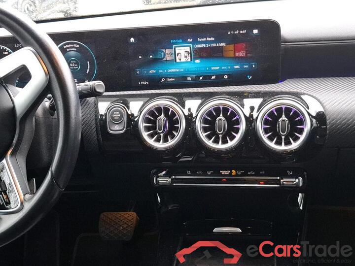 Mercedes A 200d Limousine Aut. LED-Multibeam Widescreen Navi Ambient 1/2 Sport-Leather KeylessGo Camera Klima PDC ... #6