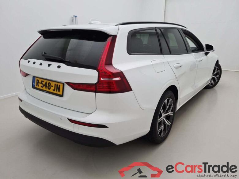 VOLVO V60 2.0 B3 Essential Geartronic #2