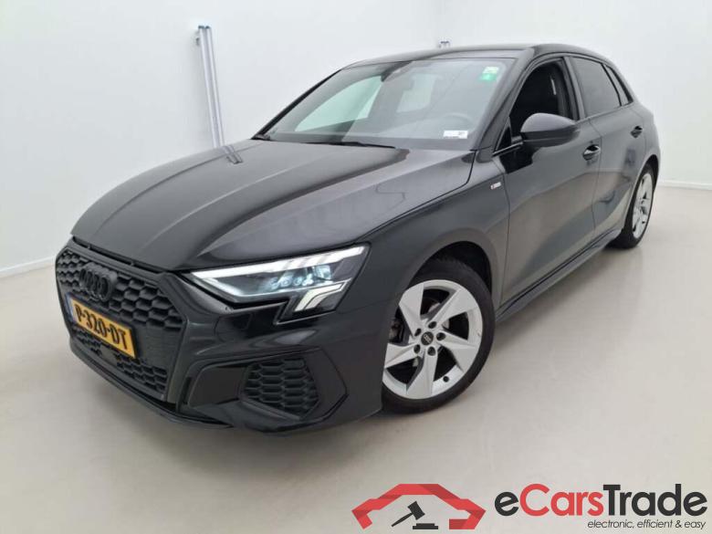 AUDI A3 Sportback 30 TFSI S-Edition S-Tronic #1