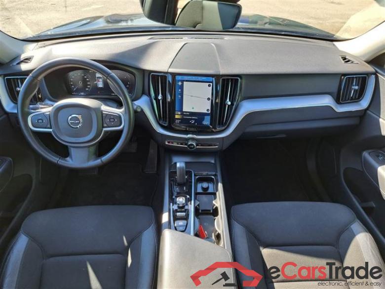 Volvo 165 VOLVO XC60 / 2017 / 5P / SUV B4 D AWD GEARTR. BUSINESS PLUS #3