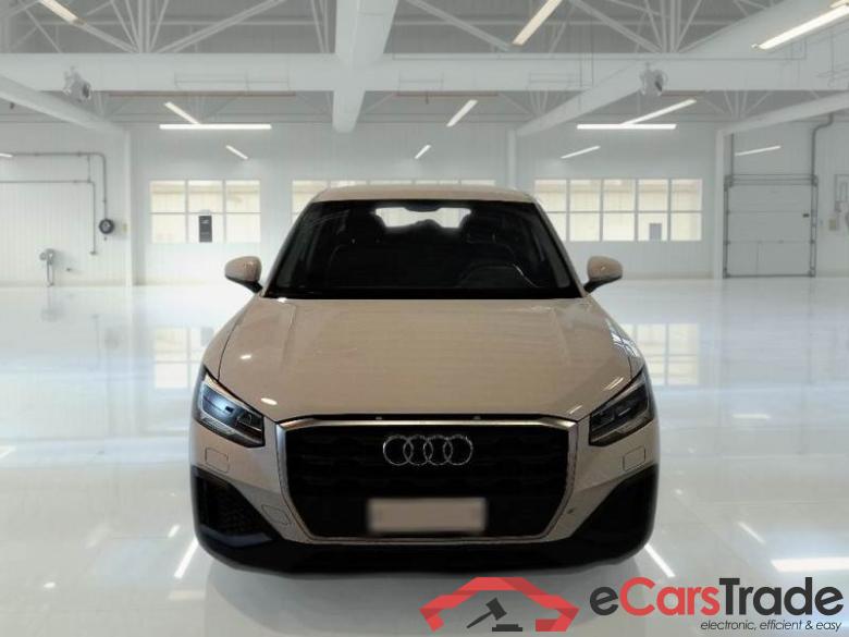 Audi 9 AUDI Q2 / 2020 / 5P / SUV 1.5 35 TFSI BUSINESS S TRONIC #6