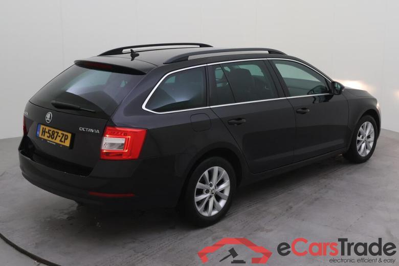 SKODA Octavia Combi 85 kW #4